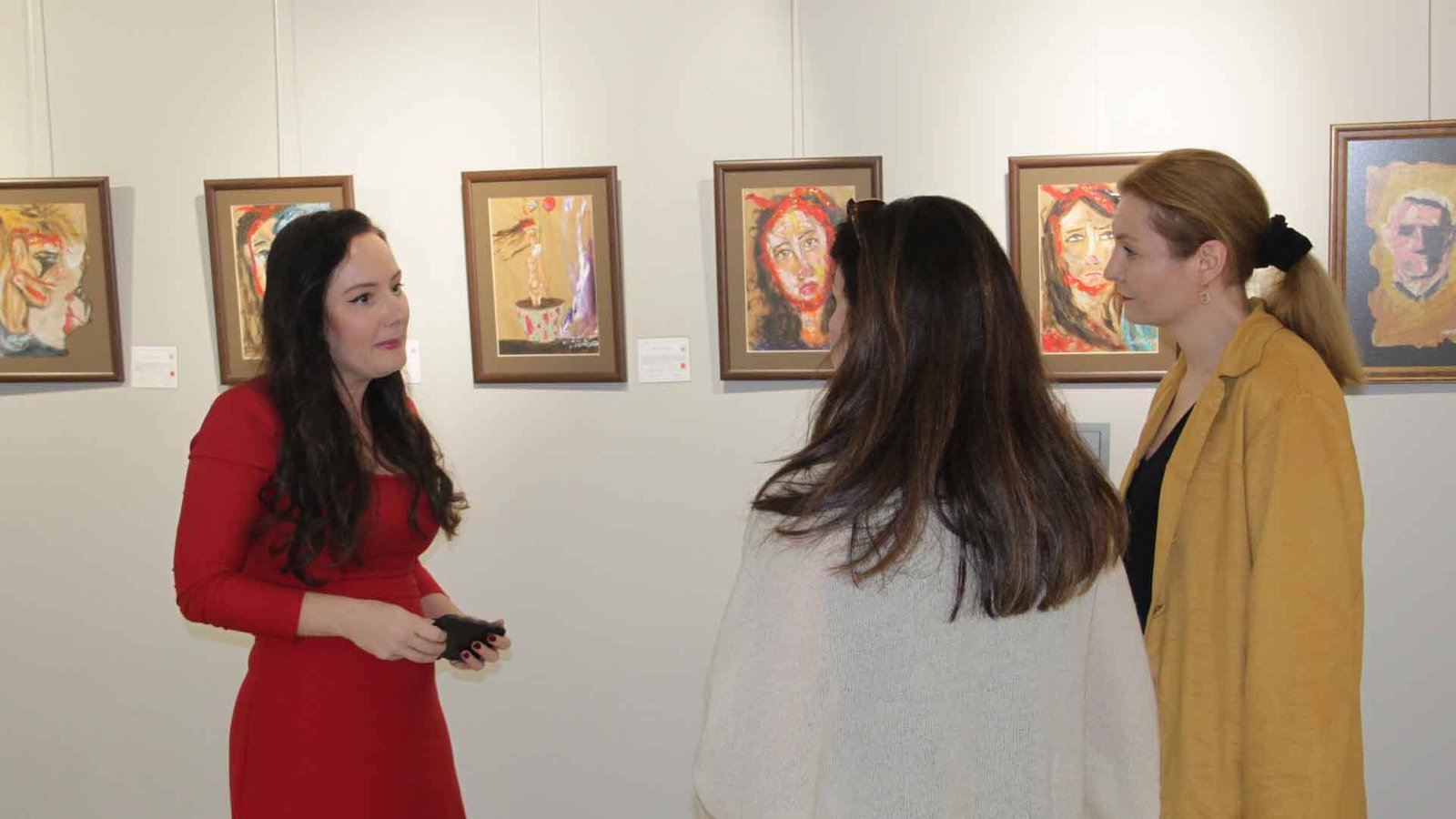 Melis Gürsel ''boya Kokusunun İçinde Doğdum'' Eylül Aşkın Sanatın Evrim'i Söyleşisi (5)