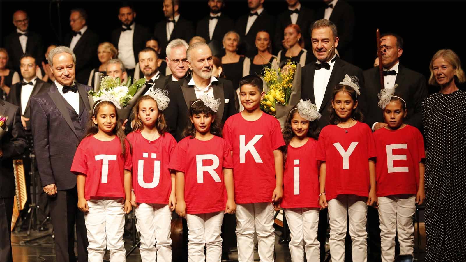 Türk Sanat Müziğinin En Seçkin Eserleri Yed I Sevda Konserinde Buluştu (1)