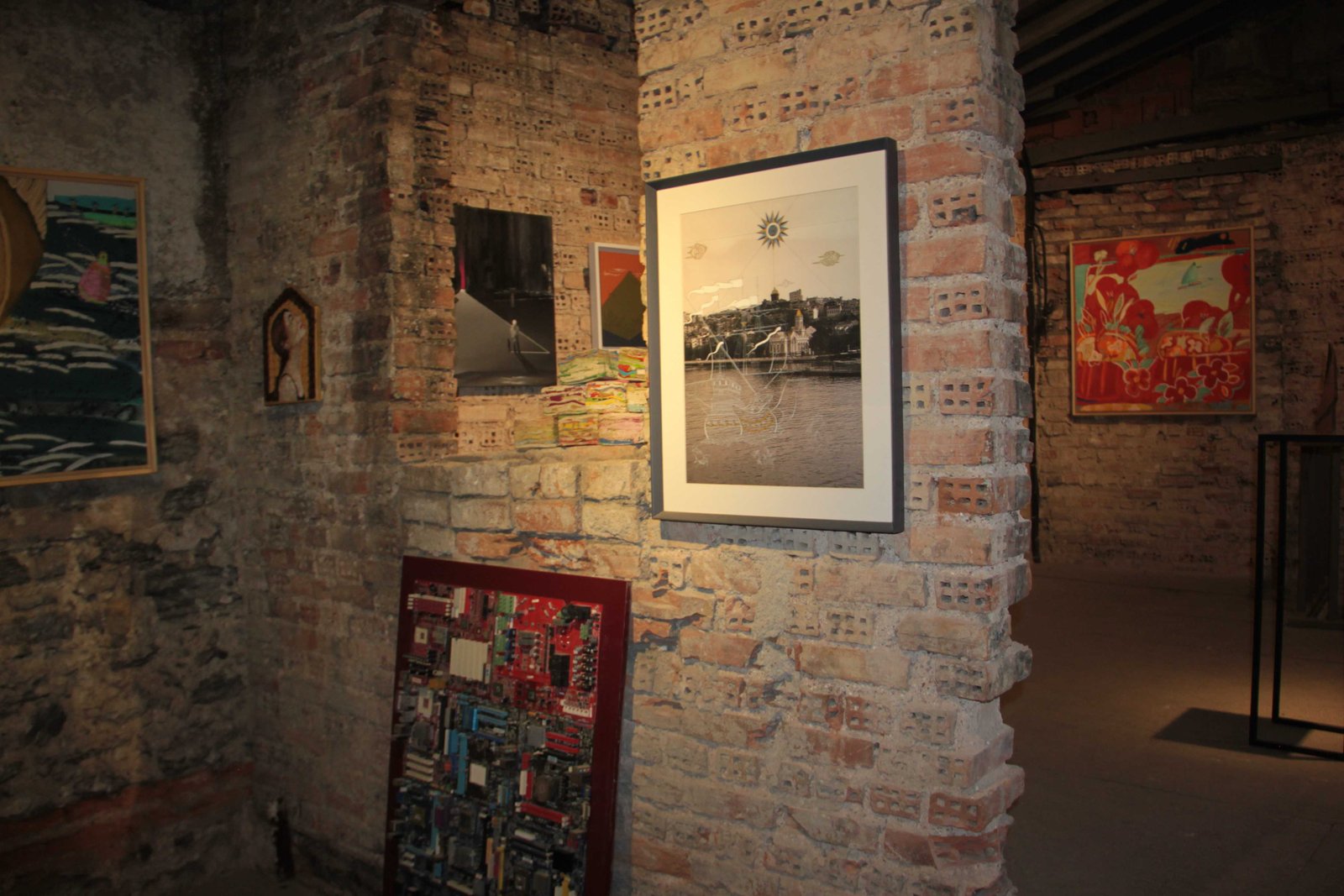 Ferhan Karaselçuk The Wall Art Gallery On The Wall Summer 24 Sergisi (28)