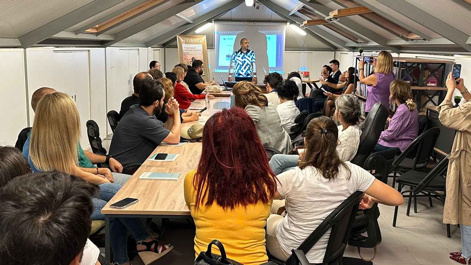 Çin Edebiyatı İstanbul’da Tanıtıldı İki Yeni Kitap, İki Kültür Arasında Köprü Kuruyor (2)